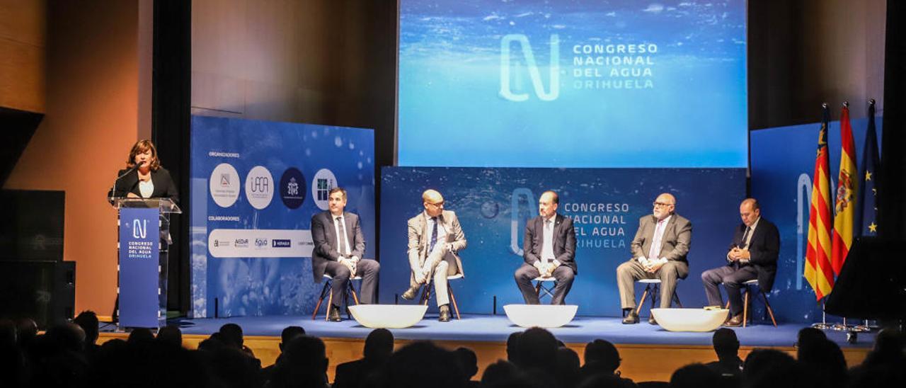 Inauguración del Congreso Nacional del Agua, ayer, en La Lonja de Orihuela.