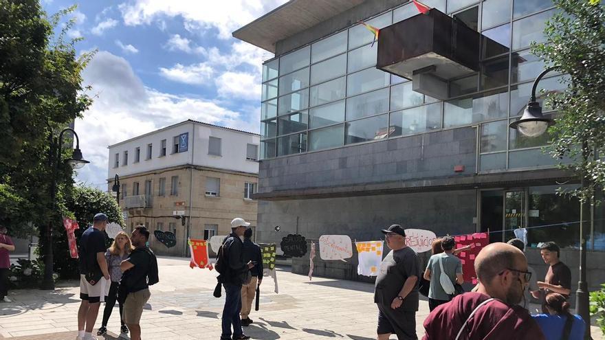 Concello de Cangas y DOA «tienden los trapos sucios» para promover la diversidad y la salud mental