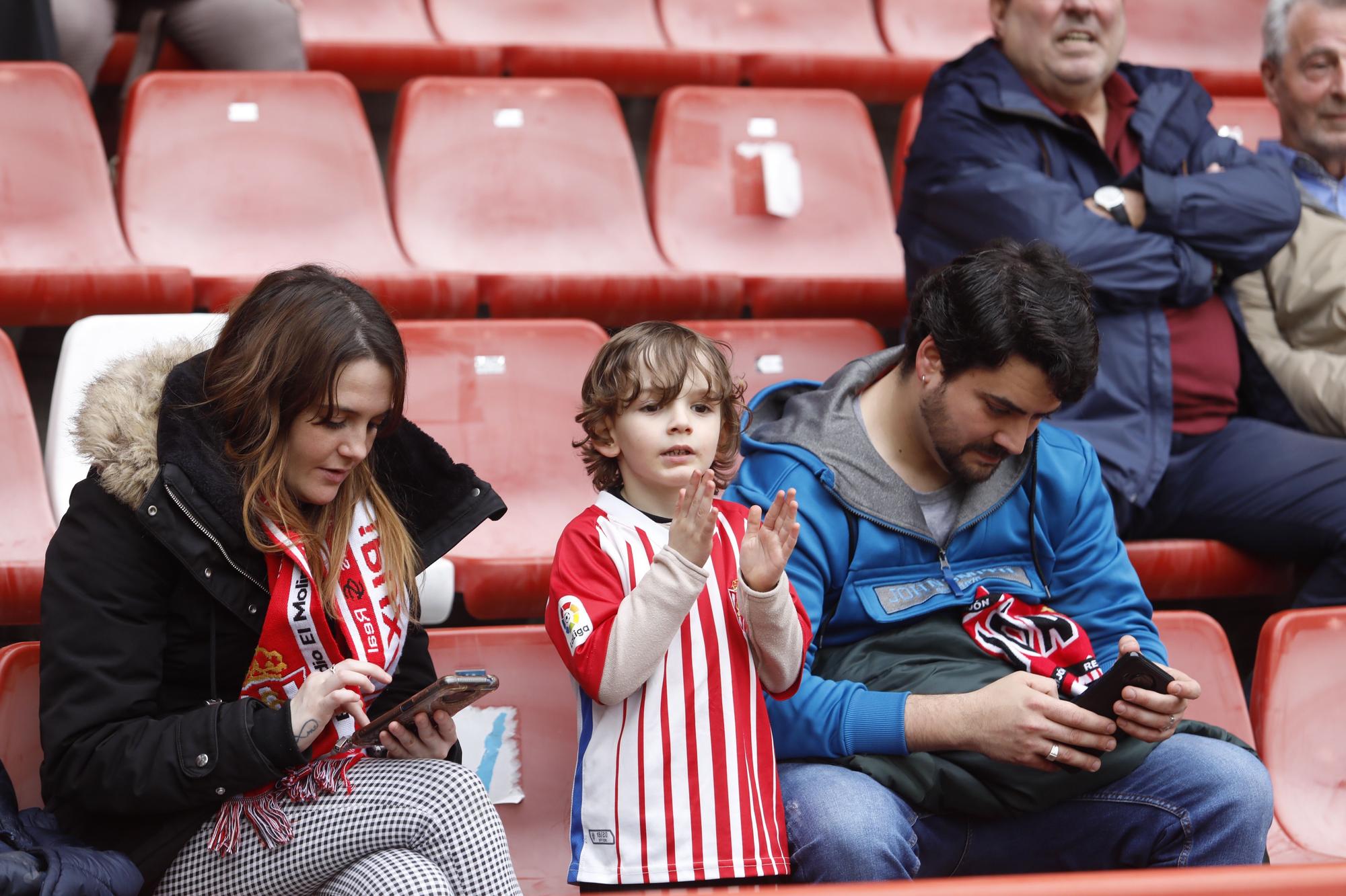 El partido del Sporting ante el Ibiza, en imágenes