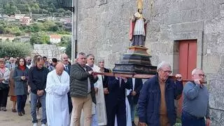 La borrasca "Claudia" obliga a suspender la verbena de San Martiño en Bueu