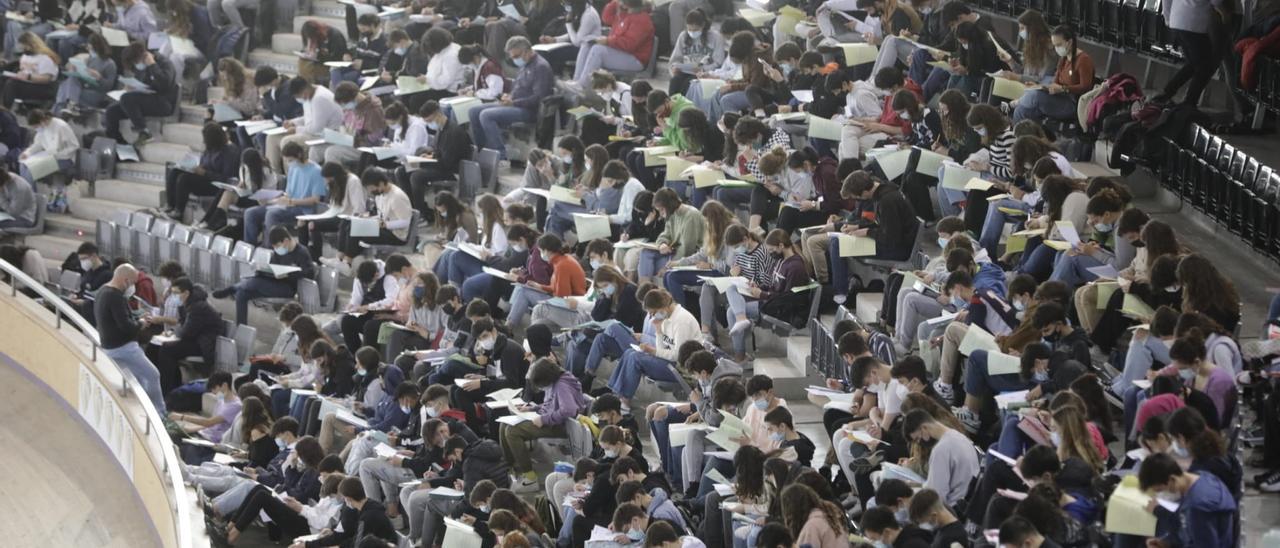 Casi 14.000 estudiantes de Baleares participan en las pruebas Canguro