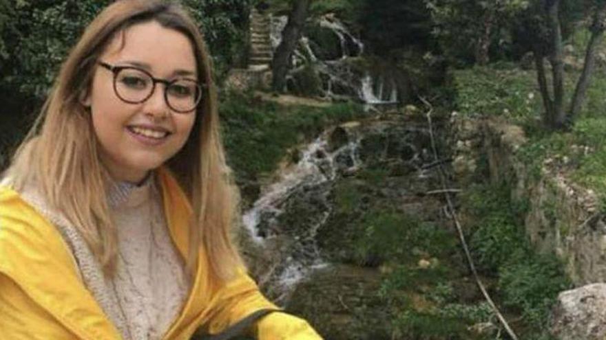 Una mujer de 22 años fallece de un tumor cerebral sin poder recibir tratamiento