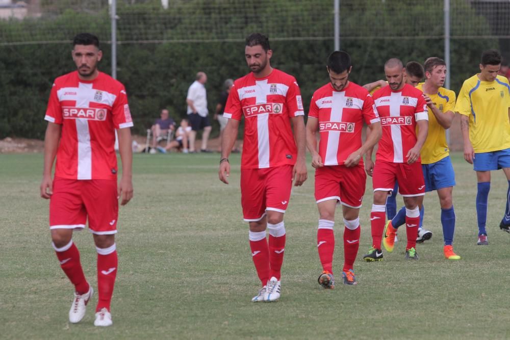 Partido de fútbol amistoso entre FC Cartagena y Mar Menor