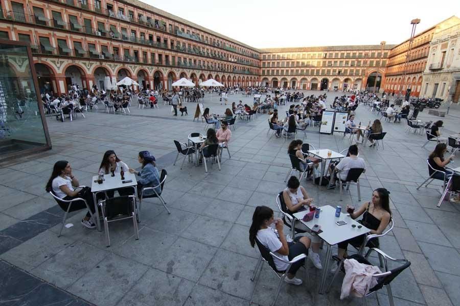 Córdoba vuelve a sus terrazas