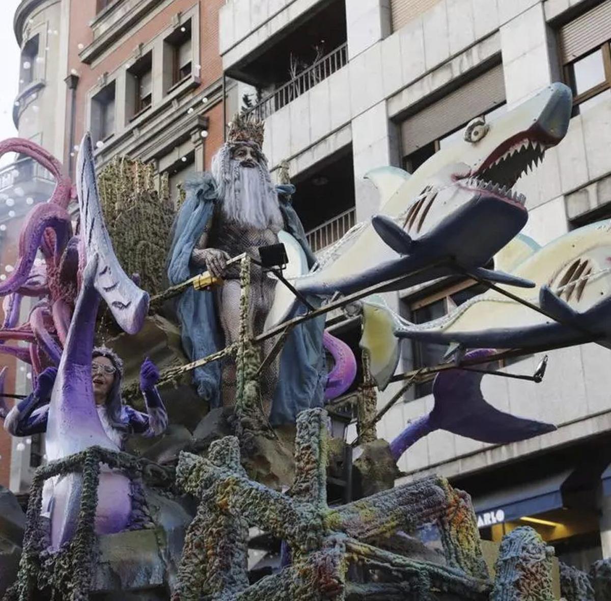 Integrantes de "Os mismos  de sempre" en el Carnaval de Oviedo de este año.
