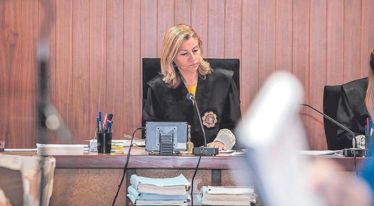 La magistrada Ramis, durante el juicio del caso Scala, cuando presidía la sección primera de la Audiencia. |