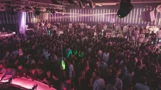 Piden 5 años de cárcel a tres vigilantes de una discoteca investigados por una agresión racista