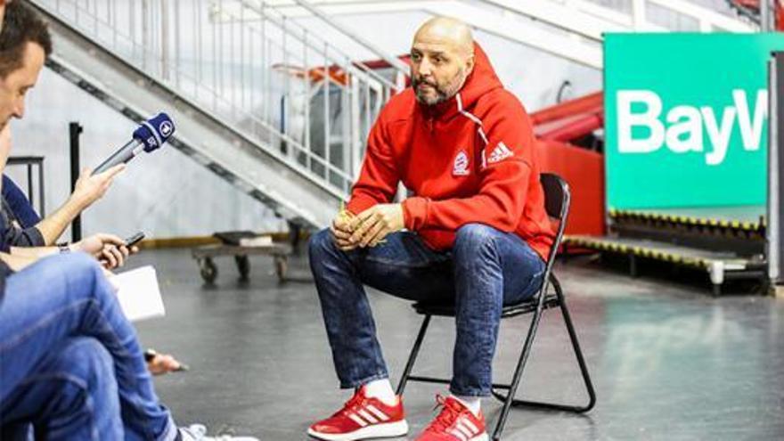 El entrenador del Bayern, Sarah Djordjevic, en la entrevista a la web del Bayern.