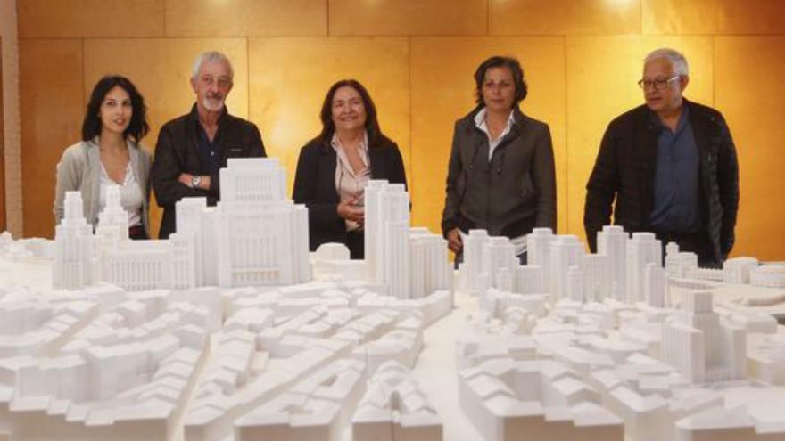 La réplica de la maqueta del “Plan Palacios” para Vigo regresa a la Xunta