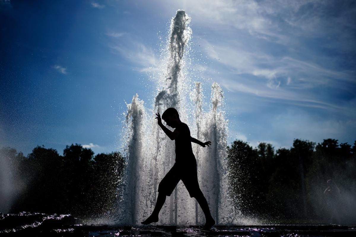 La ola de calor se mantendrá hasta el próximo martes. EPC