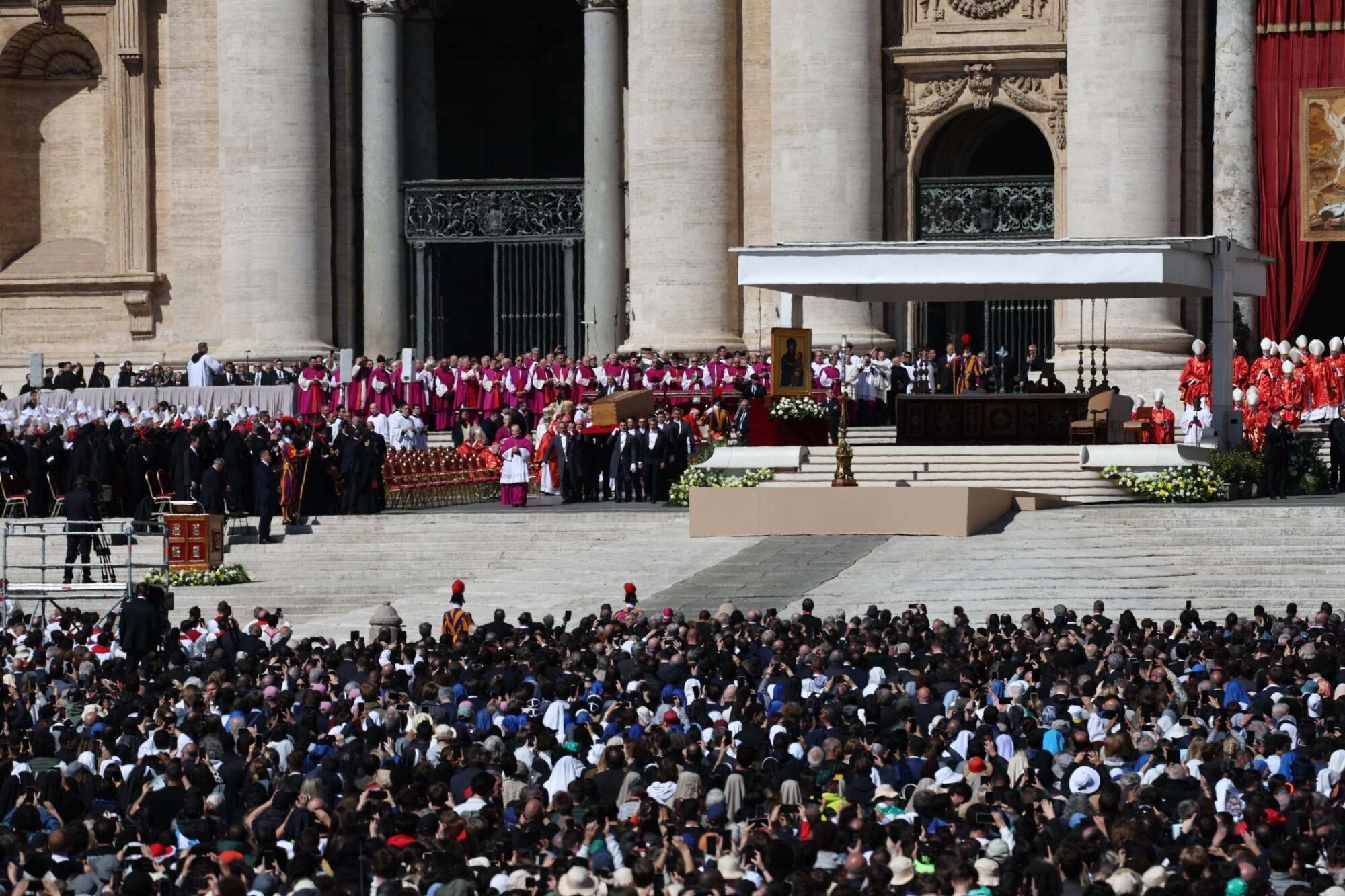 El funeral del papa Francesc, en imatges