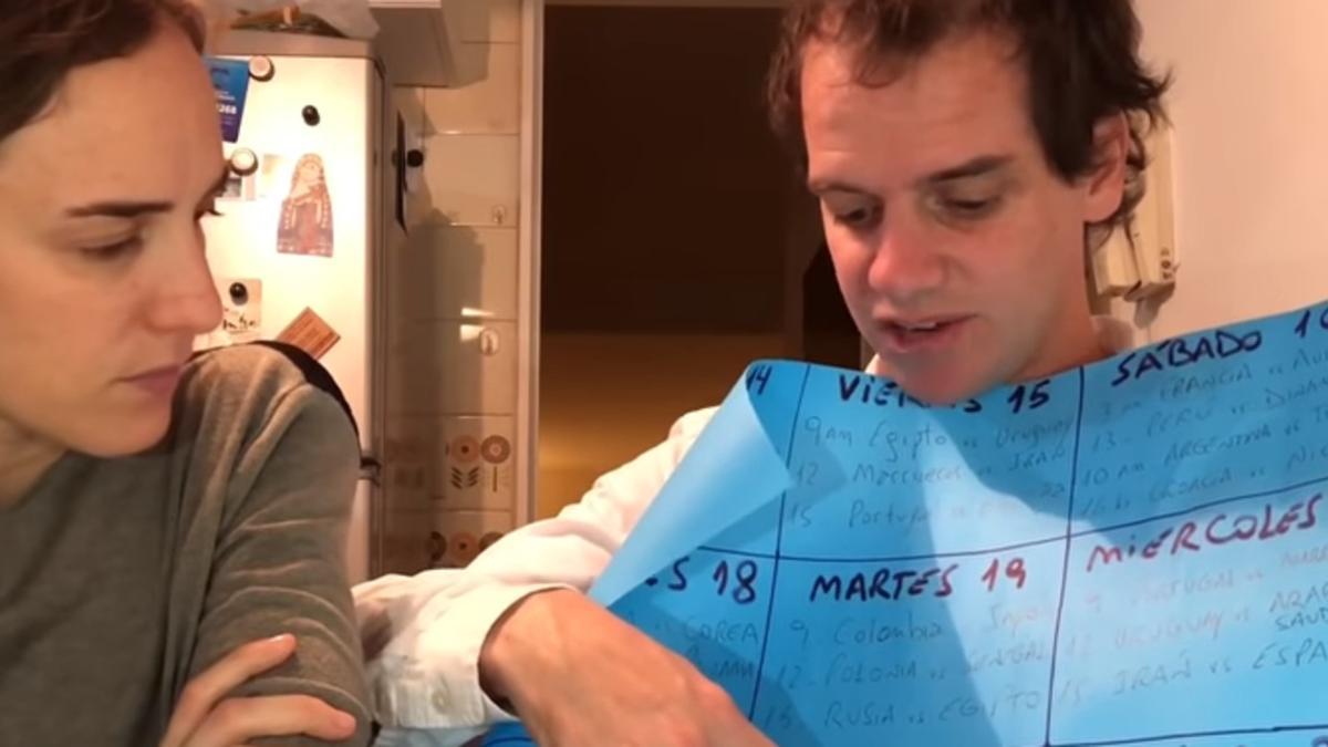 El calendario de &quot;no molestar&quot; de un seguidor de Argentina para el Mundial