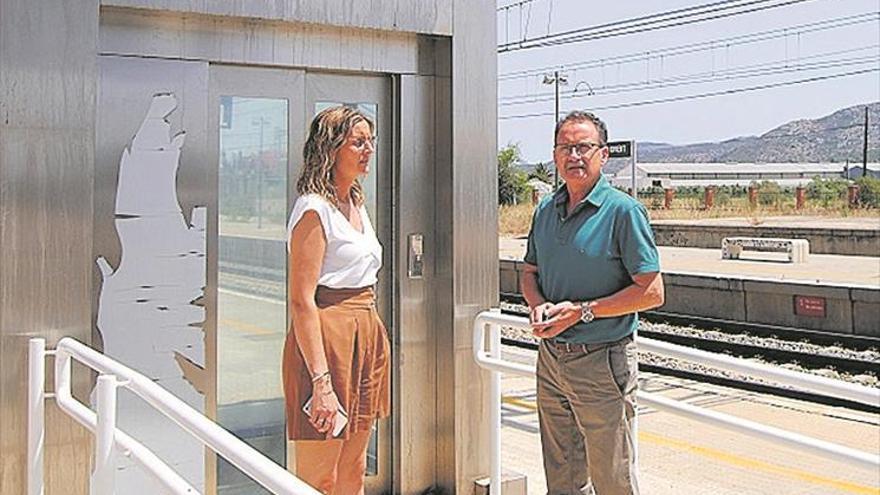 Nuevo retraso en la accesibilidad de la estación de Alcalà