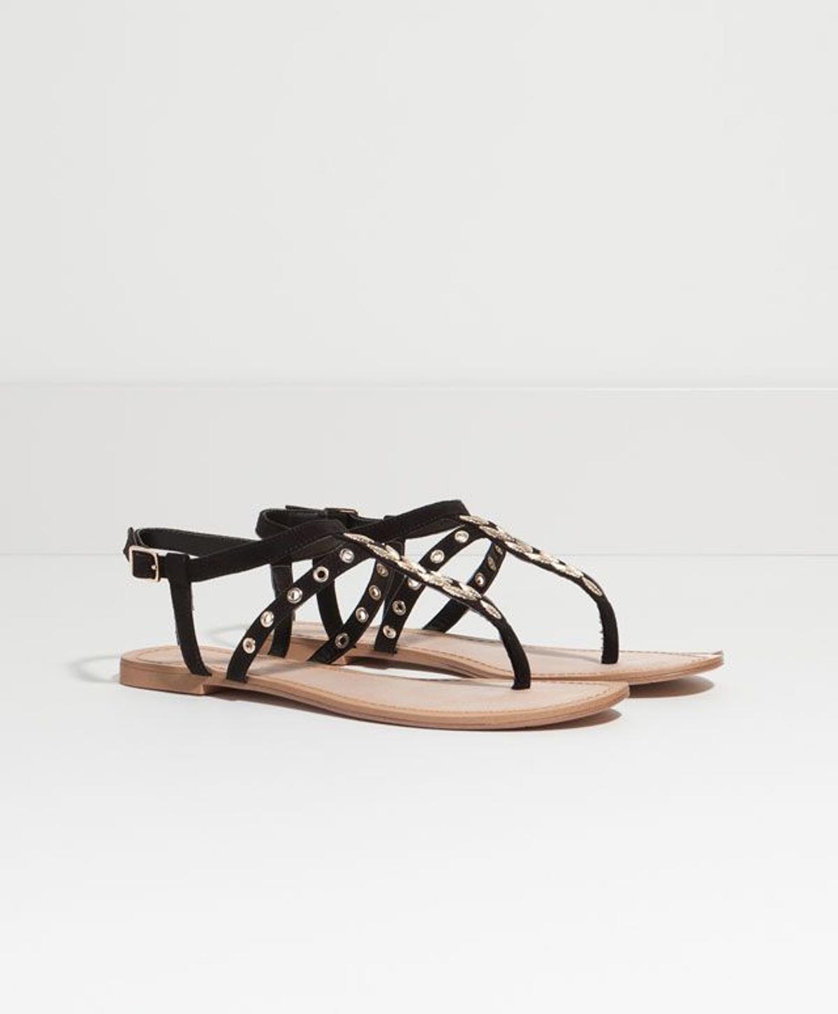 Sandalias con apliques, Oysho