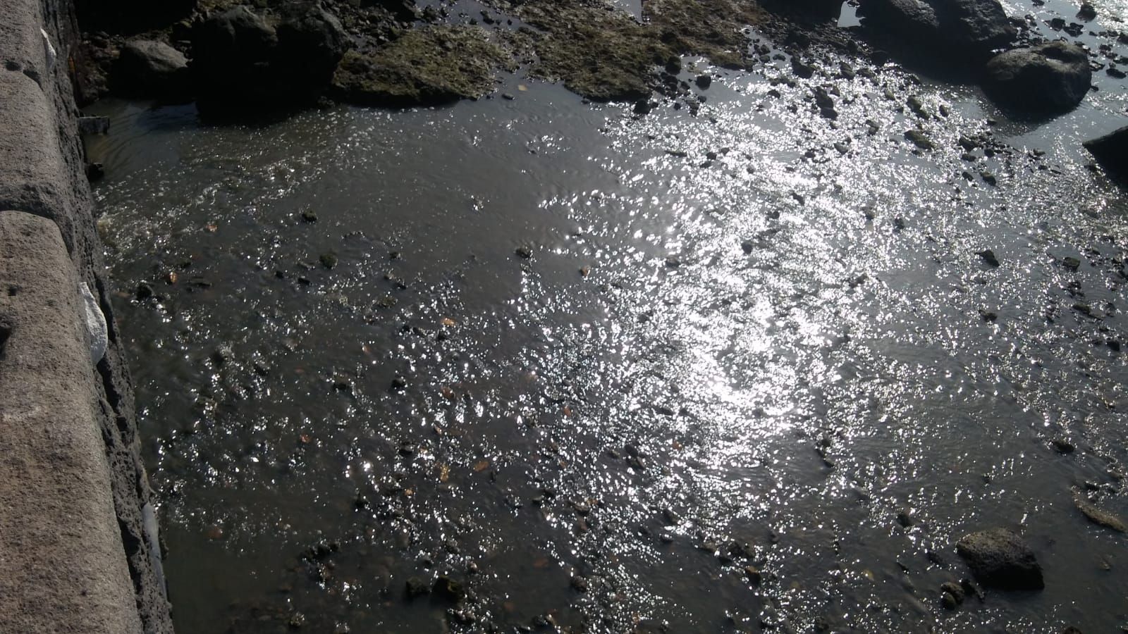 Vertido de aguas residuales en Argana Alta, Arrecife (Lanzraote)