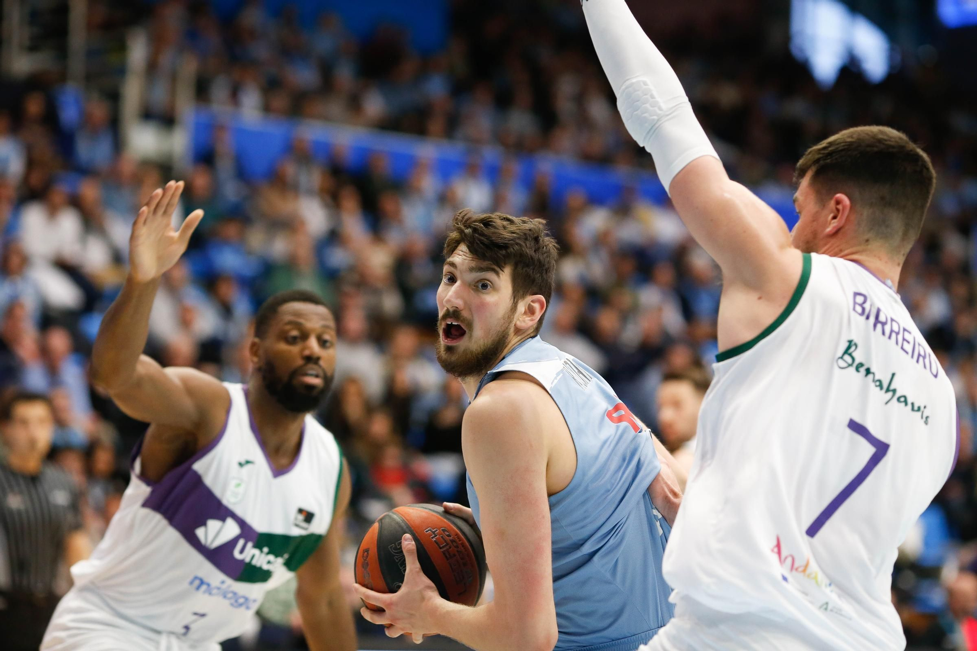 Liga Endesa: El Río Breogán - Unicaja CB, en imágenes