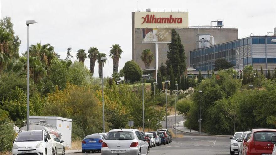 Atropellado un ciclista por un turismo en la
N-IV a la altura de Cervezas Alhambra