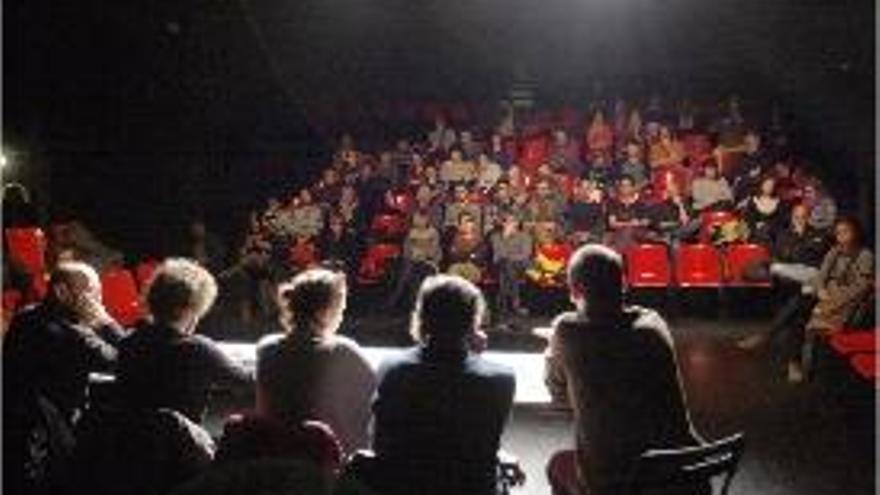 Debat sobre el teatre a la ciutat de Girona