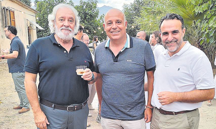 Raúl Izquierdo, Juan Ortell y Rafa Ballester.