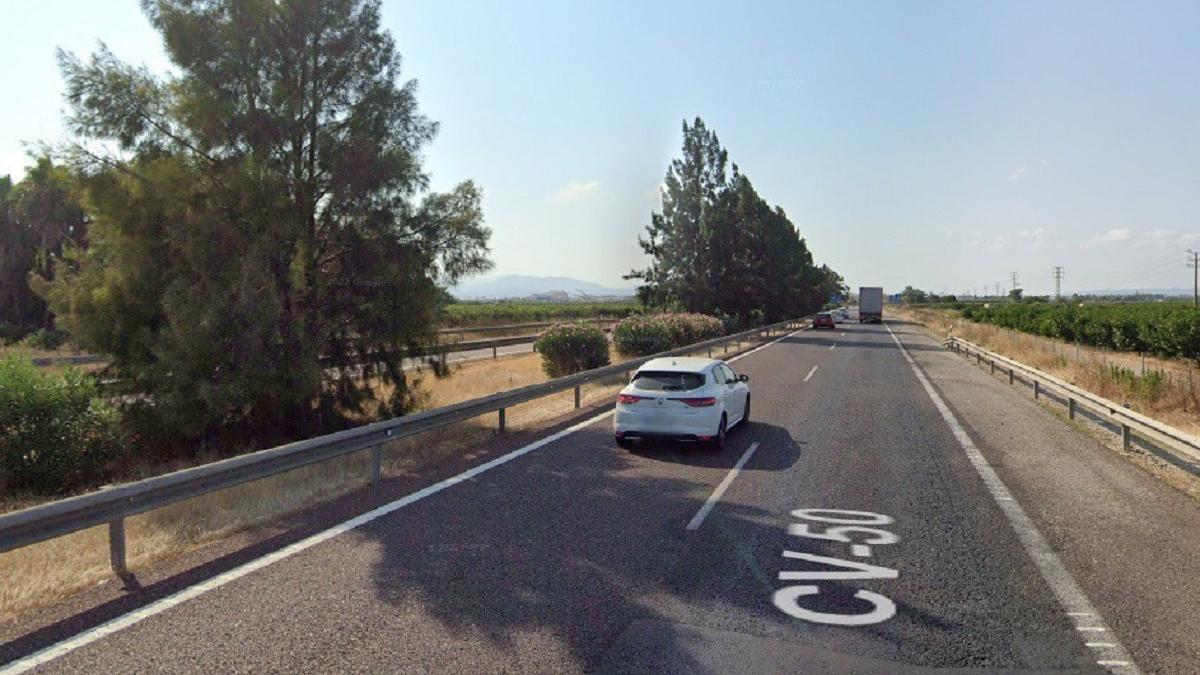 Una persona ha muerto esta madrugada en la carretera CV-50, en Guadassuar.