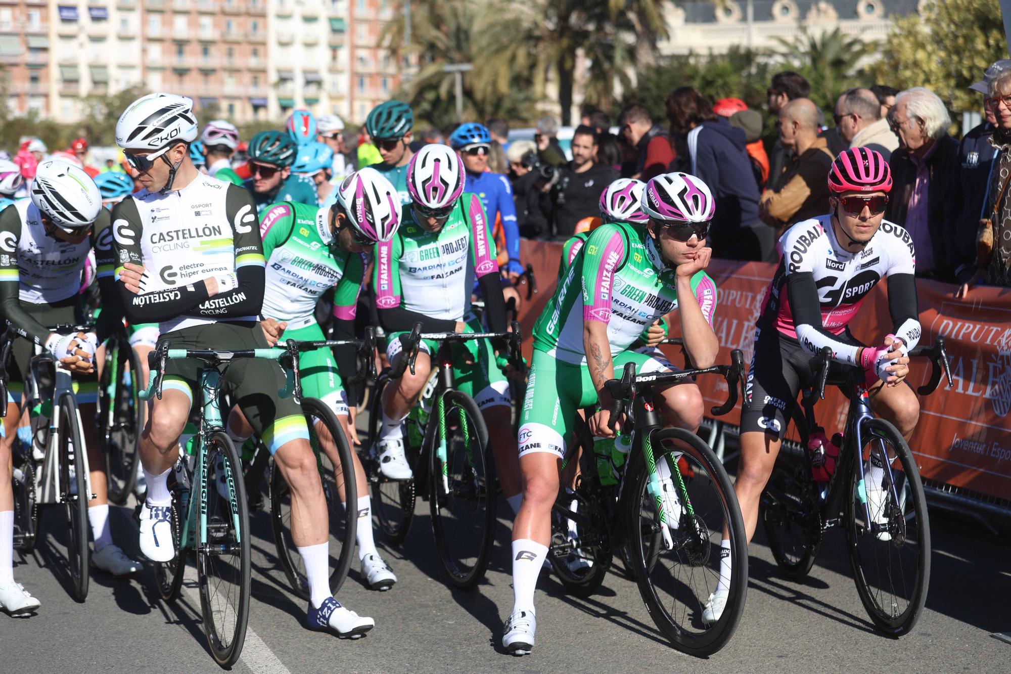 Salida de la Clàssica Ciclista Comunitat Valenciana 1969. Gran Premi València