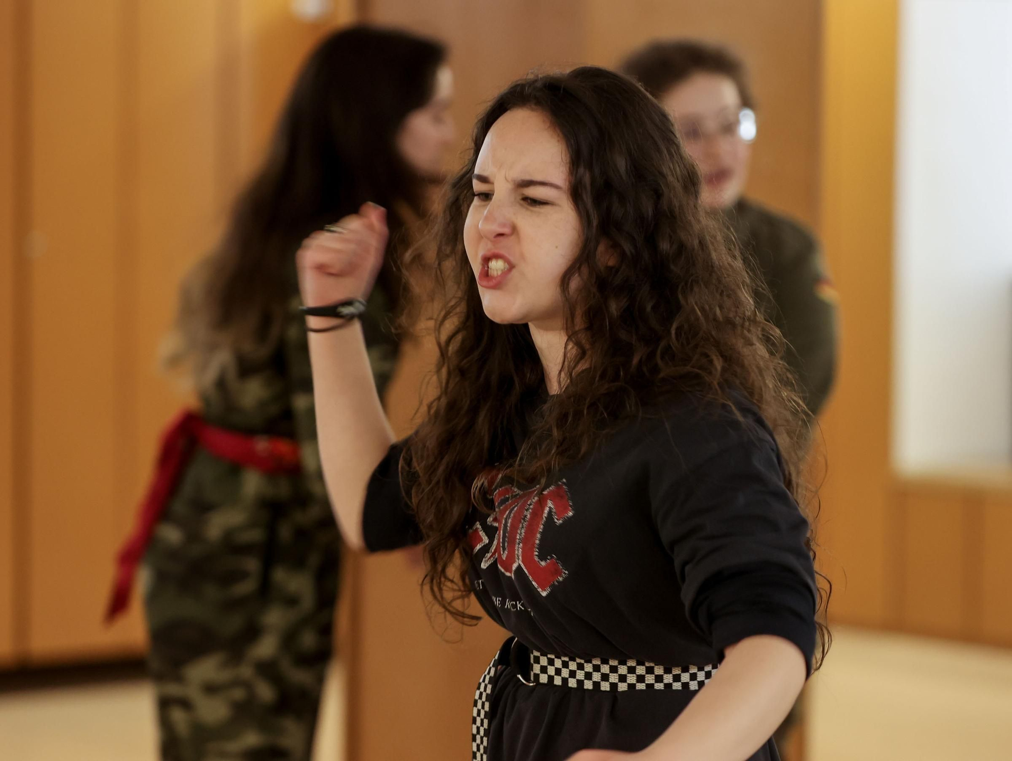 Ensayo de la obra "Lisístrata Occupy Acrópolis" en el Paraninfo de la UA