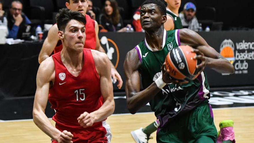 Yanick Nzosa fue el mejor del Unicaja