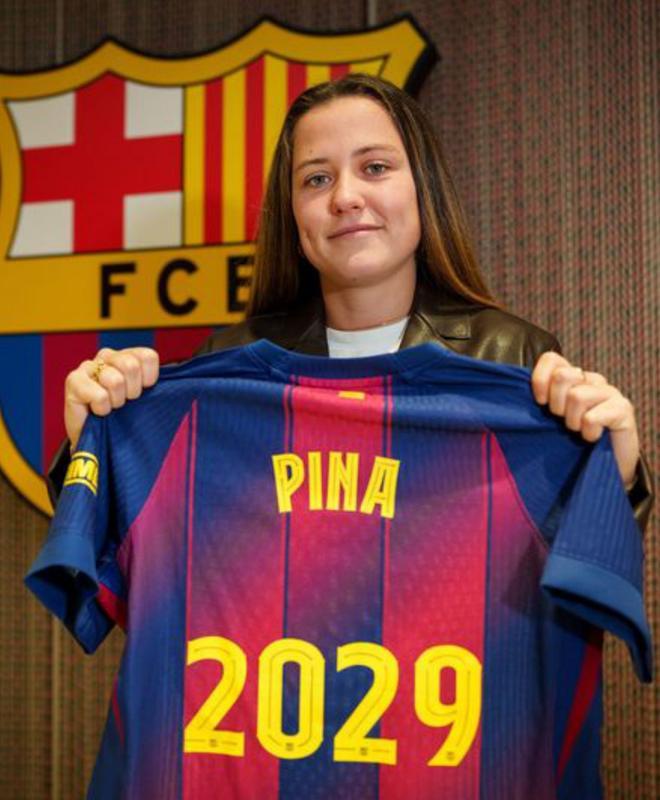 Clàudia Pina rubrica la seva consolidació al Barça amb la renovació fins al 2029