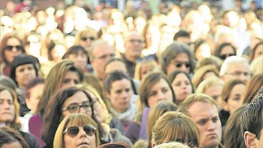 El falso psicólogo trató a la familia de la asesinada Andrea Carballo