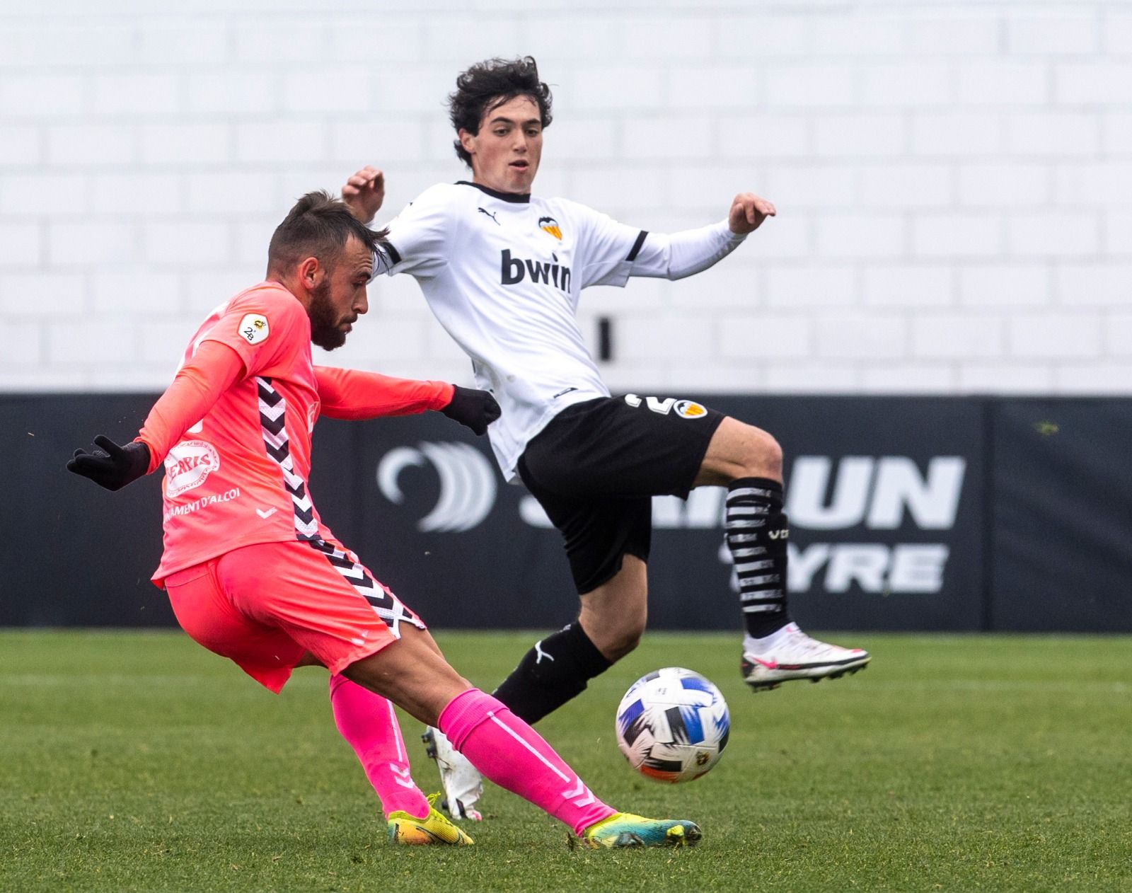 Mestalla-Alcoyano: Semana perfecta para el Alcoyano