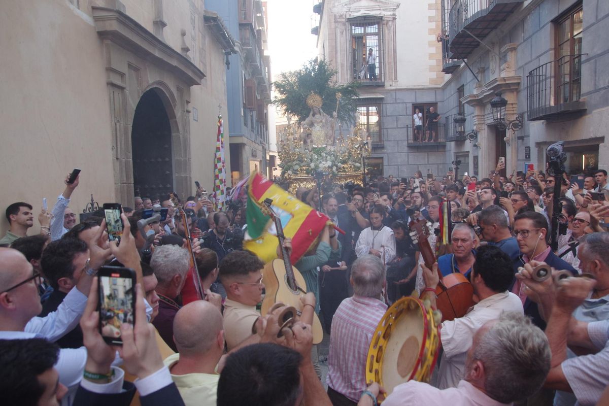La procesión de la Divina Pastora por su Coronación Canónica, en imágenes