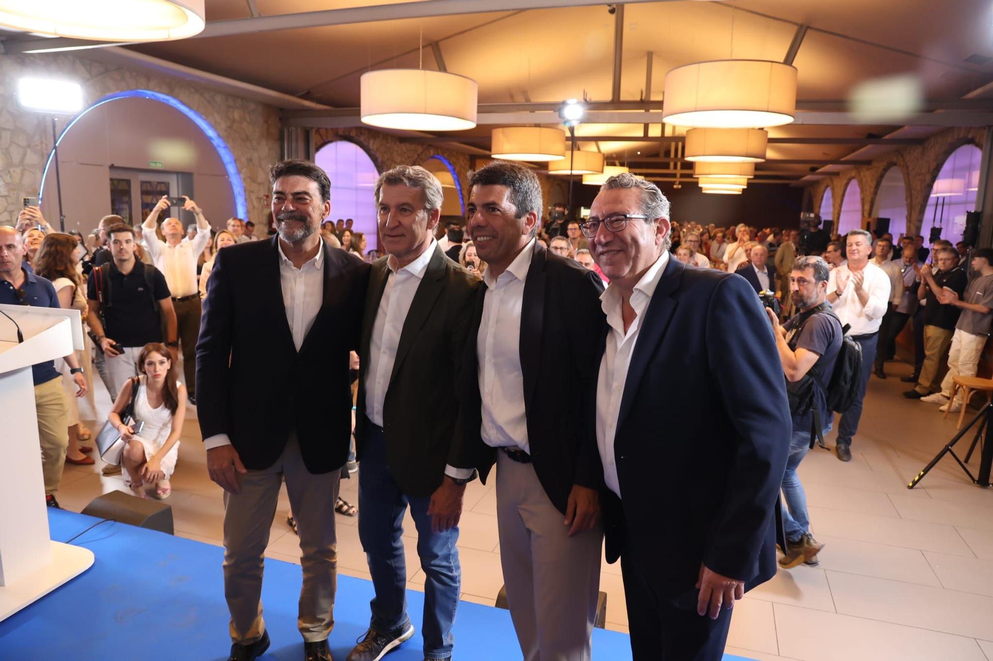 Así han llegado Feijóo y Mazón a la comida con militantes del PP en Alicante