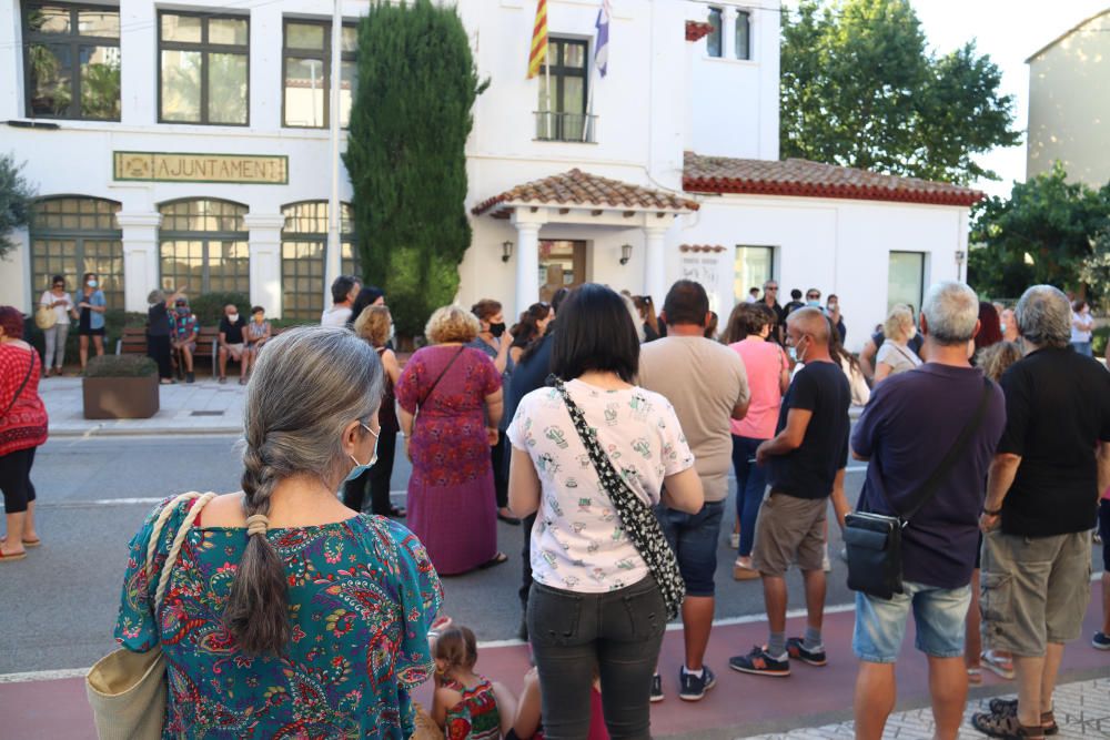 Protesta a Llançà en contra de la delinqüència