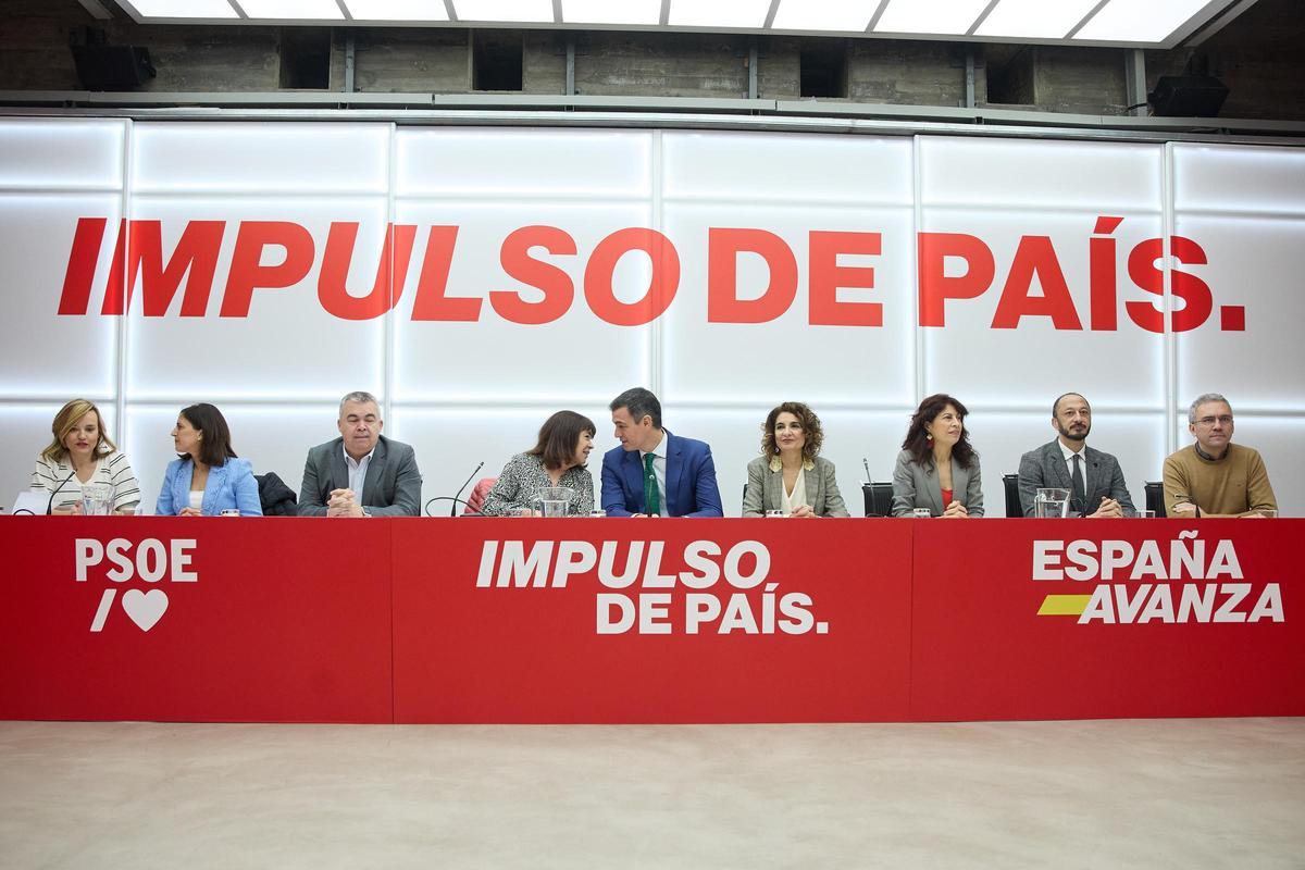 Esther Peña se estrena como portavoz del PSOE