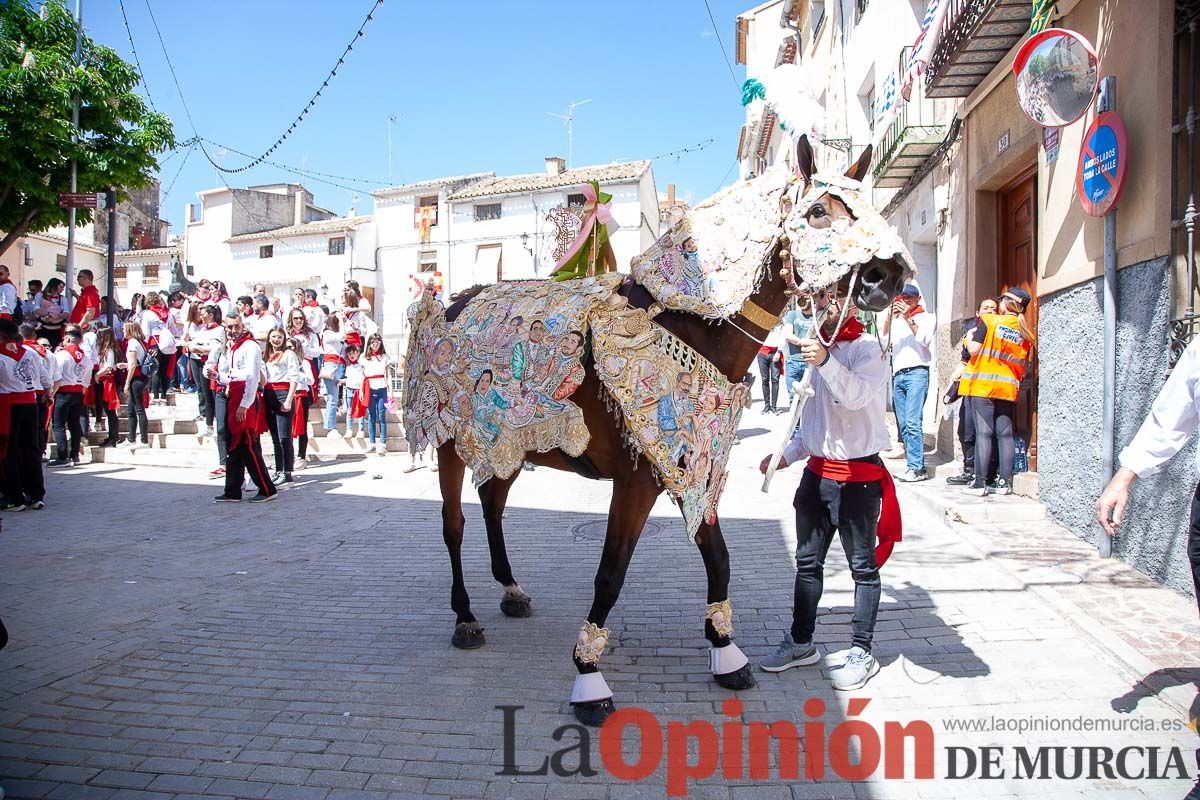 Recorrido Caballos del Vino día dos de mayo en Caravaca