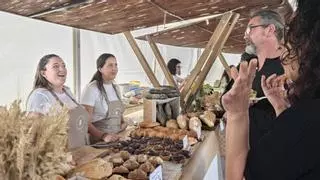 FOTOS | Los hornos de Campos de vuelcan en el producto local
