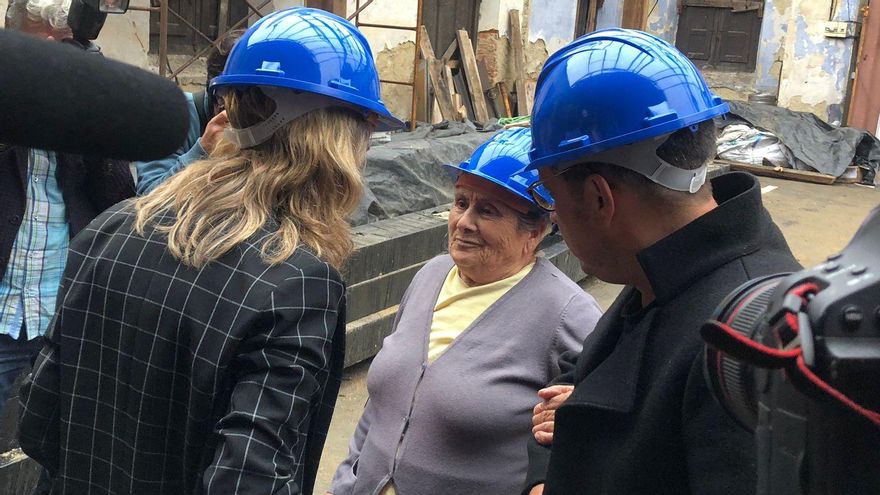 Así sonó "El romance de la cristiana cautiva" que Silvina Fresno dedicó a la ministra Yolanda Díaz en Infiesto