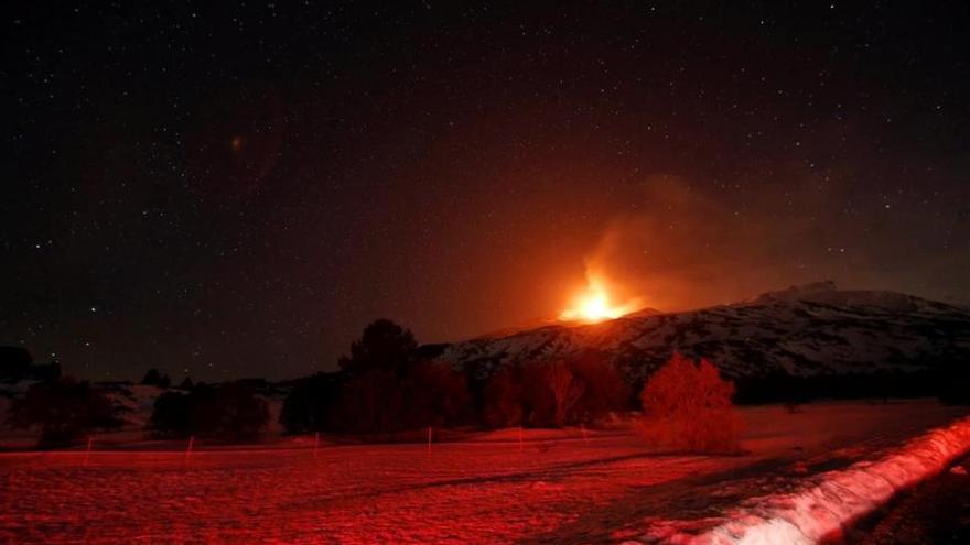 El volcán Etna entra en erupción