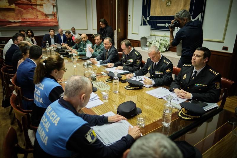 El Ayuntamiento de Santa Cruz de Tenerife reúne la Junta Local de Seguridad previa para el Carnaval 2020  | 10/02/2020 | Fotógrafo: Andrés Gutiérrez Taberne