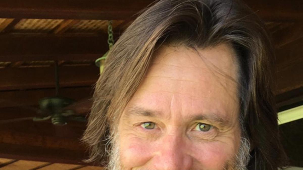Jim Carrey con aspecto muy envejecido