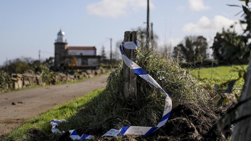 Un guardia civil de 47 años fallece cuando paseaba por el entorno del faro de Tazones