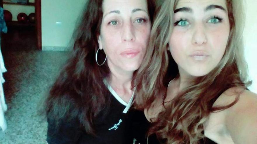 Teri, la joven que degolló a su madre en Valencia y vivió con su cadáver en la pandemia, ante el jurado