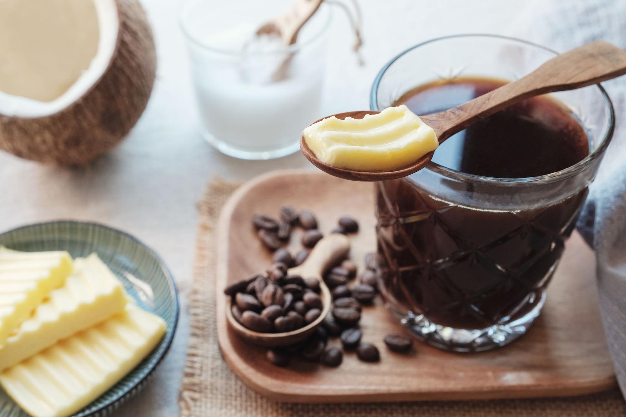 Café con mantequilla; beneficios