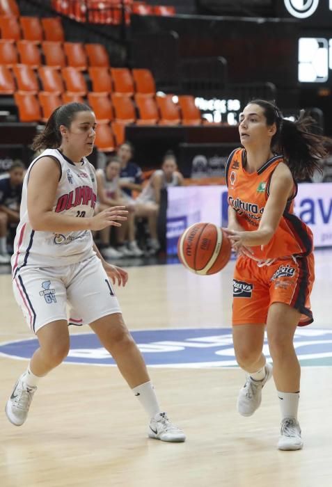 Partido entre Valencia Basket y Olímpico 64