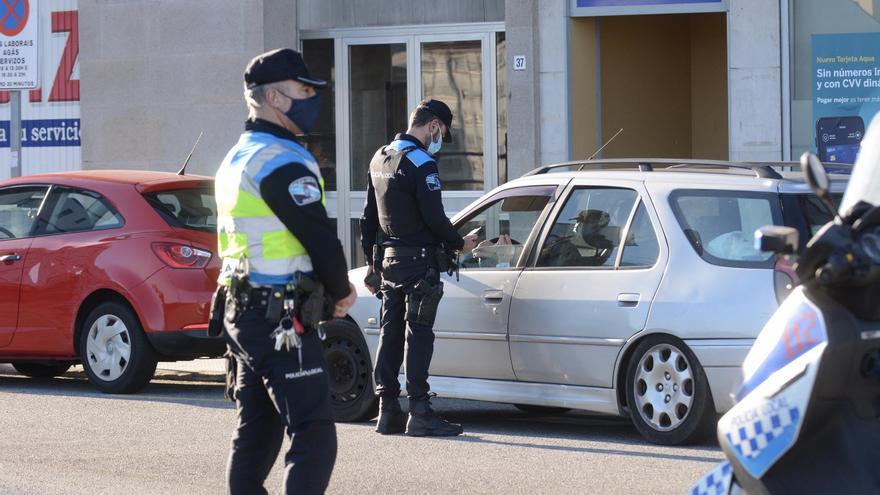 Denuncian en Poio a visitantes de Barcelona, Logroño, Alemania y Francia