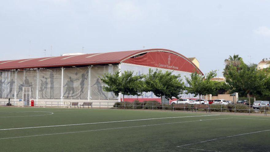Imagen del polideportivo de Alboraia construido en término de València.
