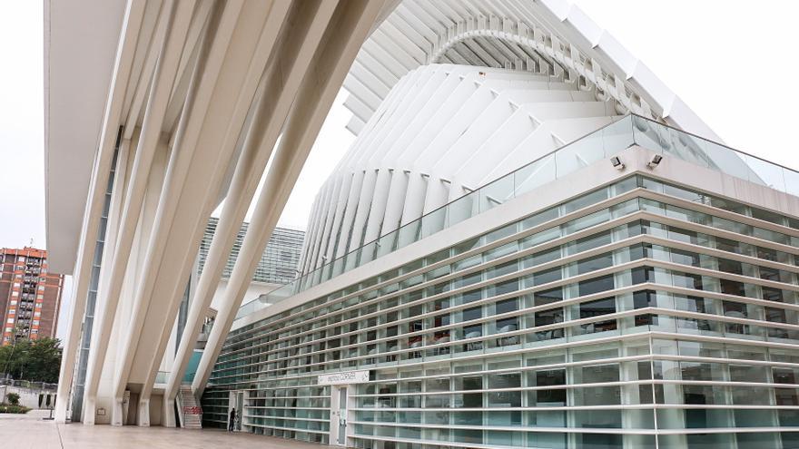 El Ayuntamiento de Oviedo tiene listo el convenio con el fondo suizo para relanzar el Calatrava