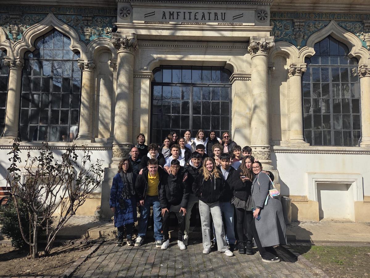 Joves de Roses han anat amb el programa Erasmus a Bucarest