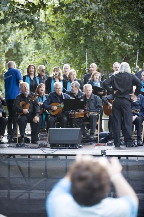 Música en las fiestas de Monte Alto