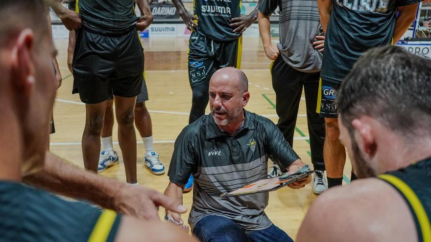 Víctor Rubio: &quot;Entre Llíria y Gandia siempre hay una rivalidad sana, nunca negativa&quot;